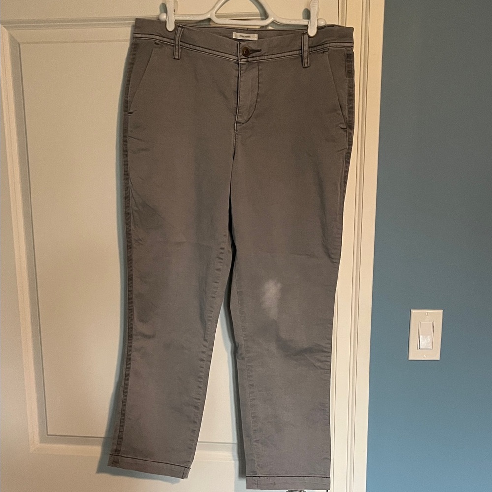 Maurices Gray Ankle Pants